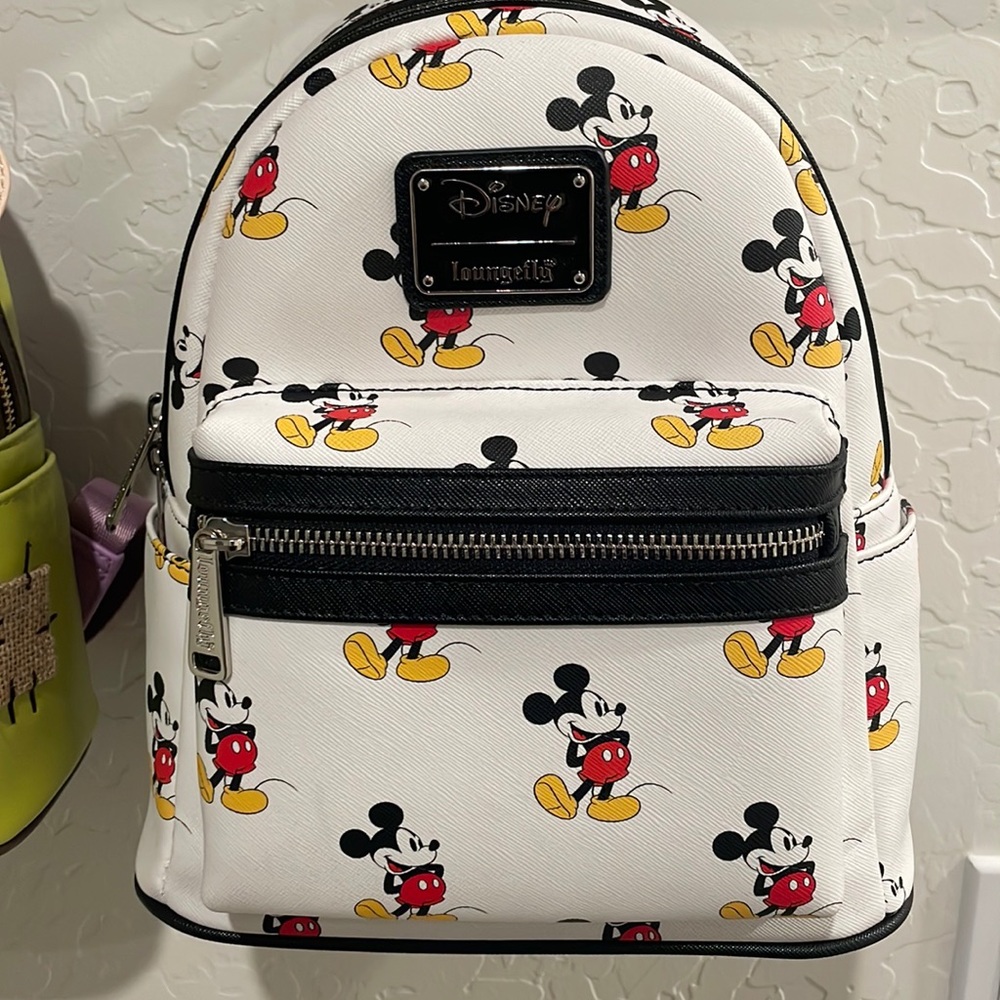 Loungefly Disney all over Mickey Mouse mini backpack